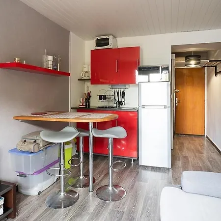 100m De La דירה ארגלס-סור-מר